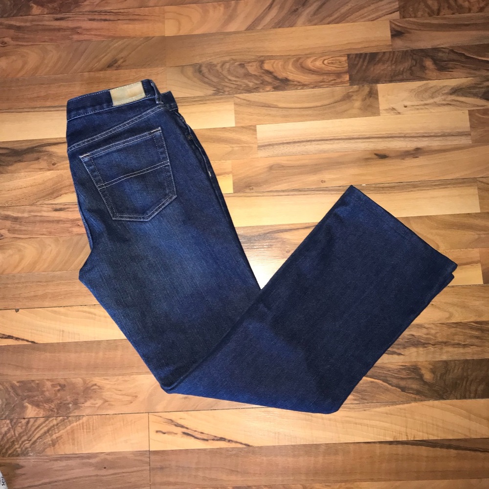 Tommy Hilfiger low rise bootcut been altered 10x30
